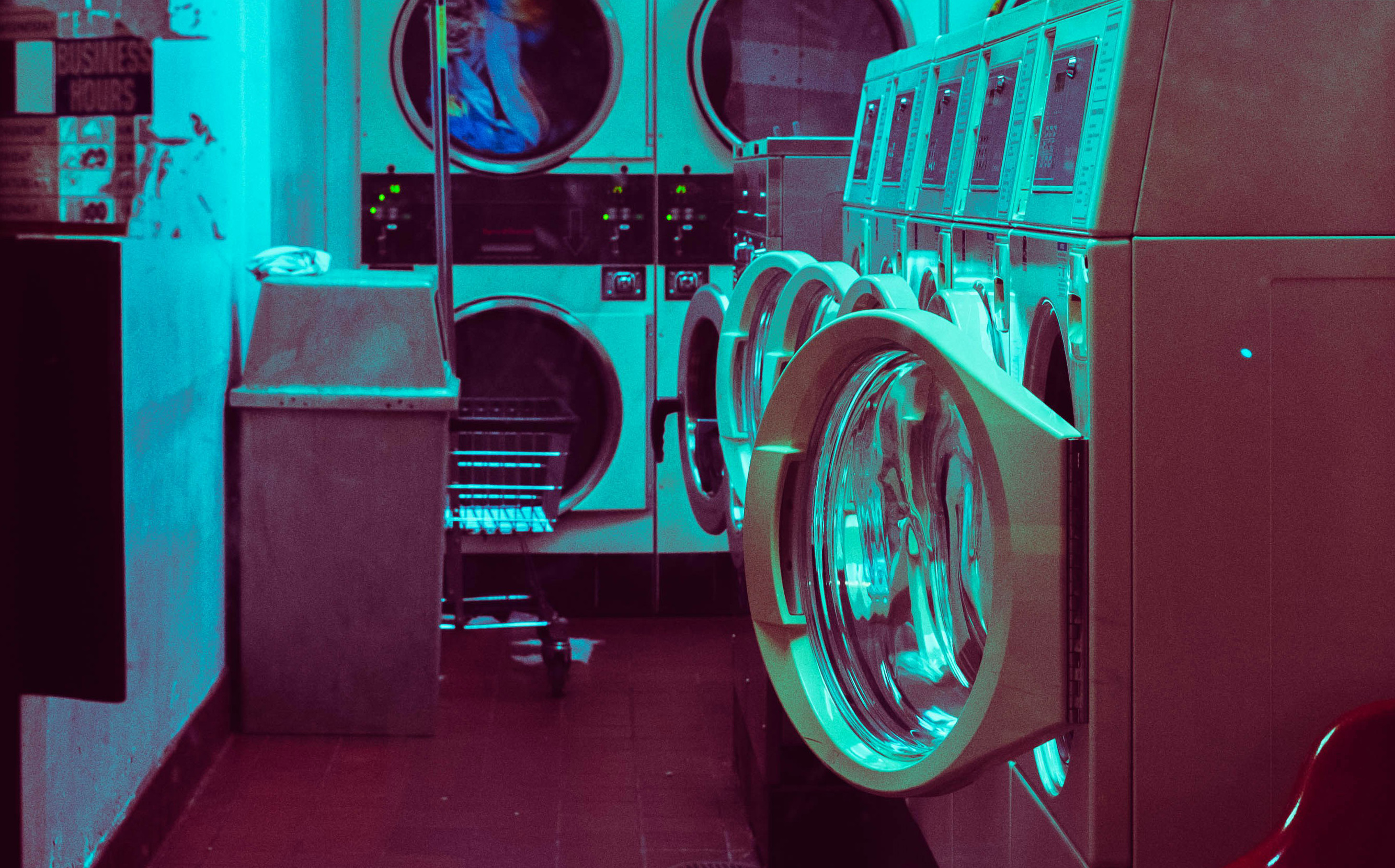 laundry powder vs pods